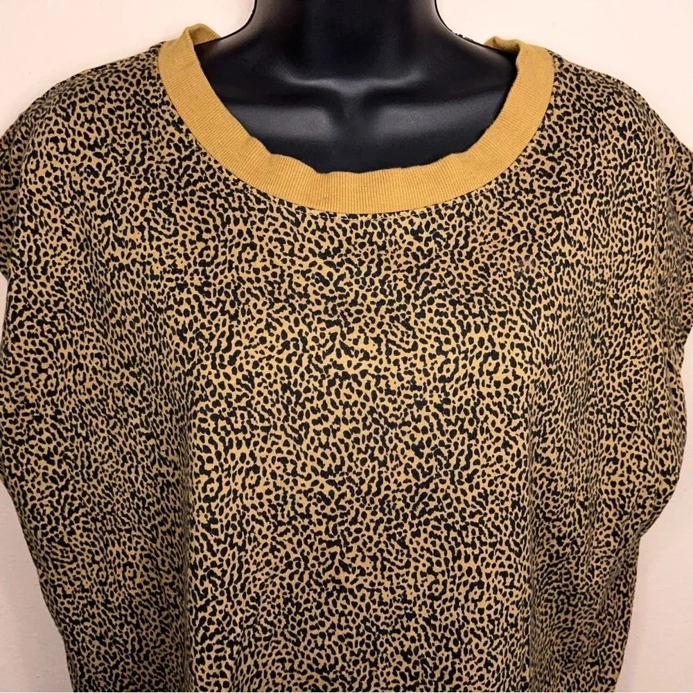 Petite Large Ann Taylor Loft Animal Print Top Cap Sleeves Cotton Blend Casual